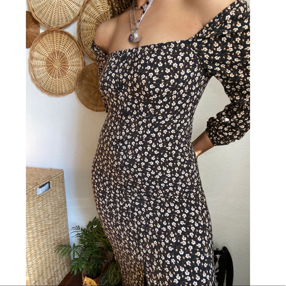 🖤🔮Long Off the Shoulder Dress🔮🖤